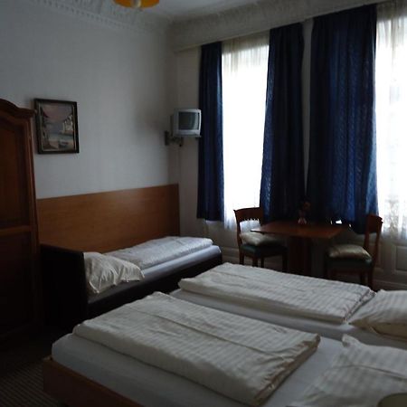 Hotel Garni Nord Гамбург Экстерьер фото