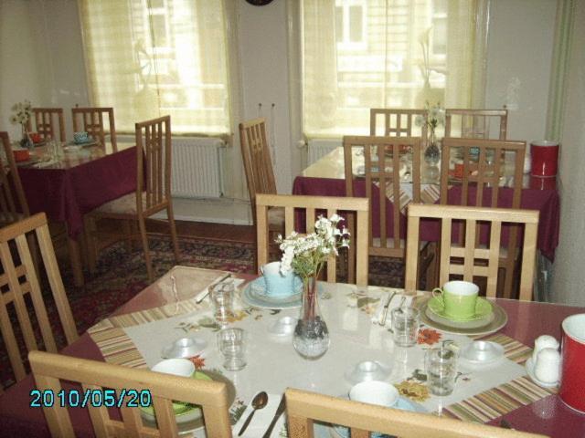 Hotel Garni Nord Гамбург Экстерьер фото