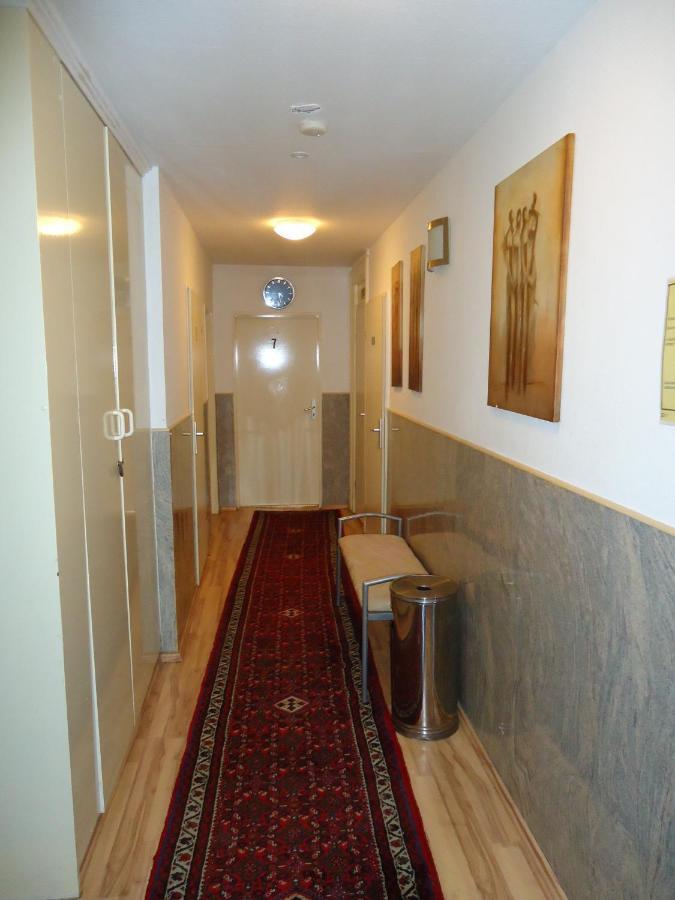 Hotel Garni Nord Гамбург Экстерьер фото